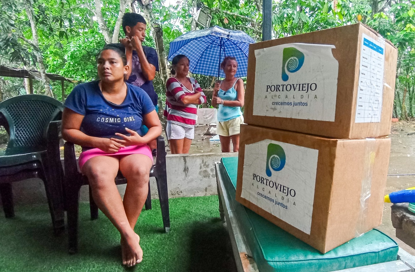 MANOS SOLIDARIAS LLEGARON A AGUA BLANCA